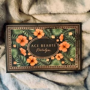 Ace Beaute Nostalgia 15 Color High Pigmented Eyeshadow Palette NEW